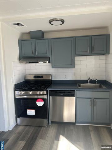 568 Lafayette Avenue 2, Hawthorne, NJ 07506