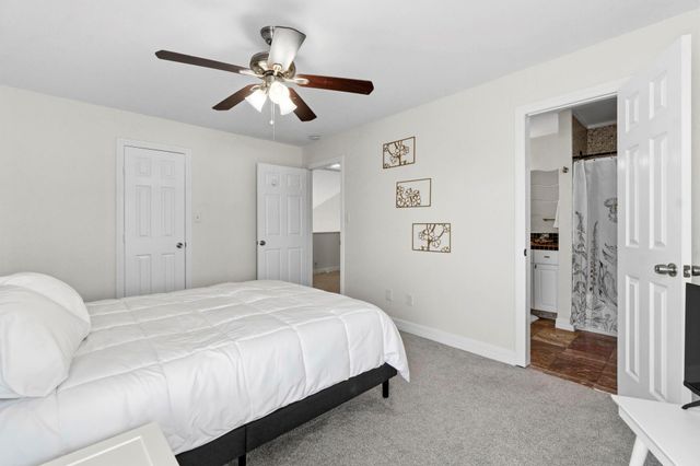 203-C Lakeview Terrace, Montgomery, TX 77356
