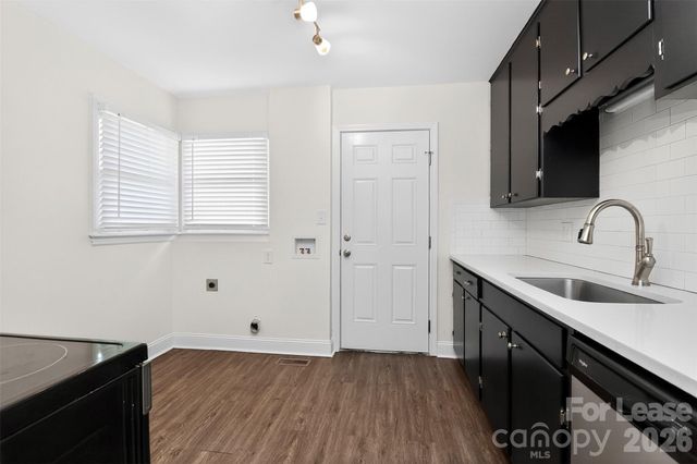 3441 Commonwealth Avenue, Charleston, NC 28205