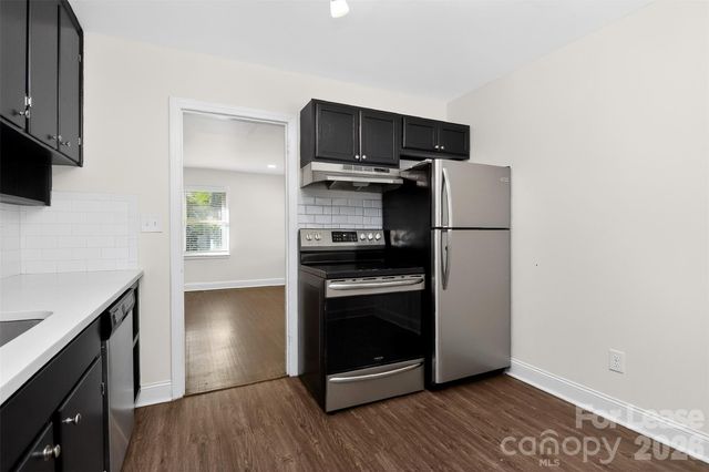 3441 Commonwealth Avenue, Charleston, NC 28205