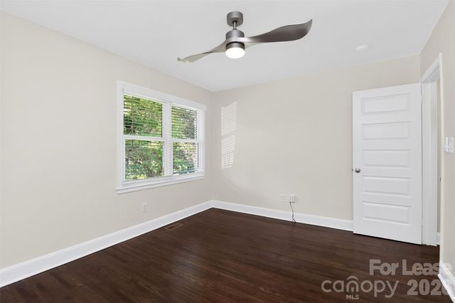 3441 Commonwealth Avenue, Charleston, NC 28205
