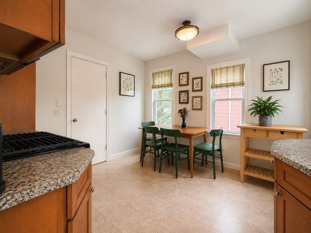 29 Elston 2, Somerville, MA 02144