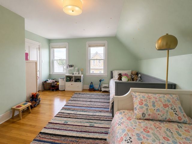 29 Elston 2, Somerville, MA 02144