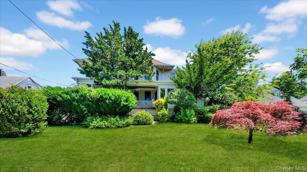 228 Weyman Avenue, New Rochelle, NY 10805