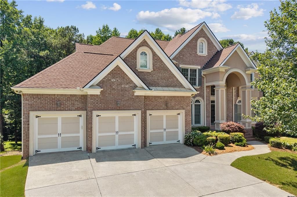 2905 Ivy Hill Drive, Buford, GA 30519