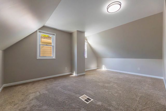 18508 Chicago Avenue, Lansing, IL 60438