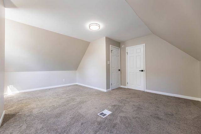 18508 Chicago Avenue, Lansing, IL 60438