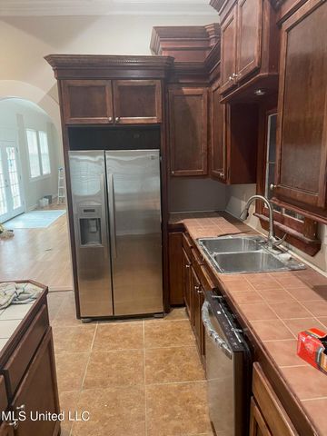 238 Handy Lane, Pass Christian, MS 39571