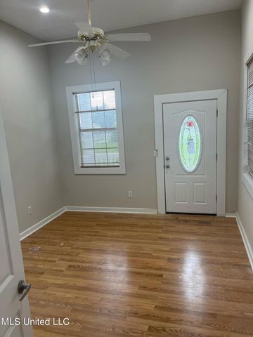 238 Handy Lane, Pass Christian, MS 39571