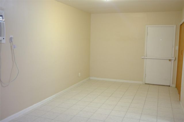 6310 French Chateau Drive, Houston, TX 77088