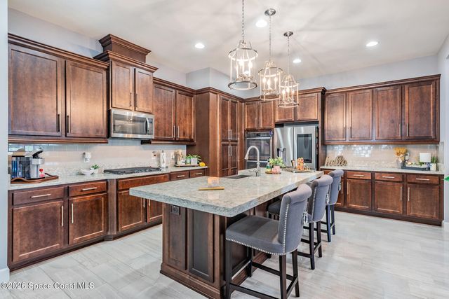 4607 Barletta Court, Wesley Chapel, FL 33545