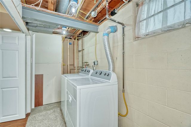 146 Frandee Lane, Greece, NY 14626