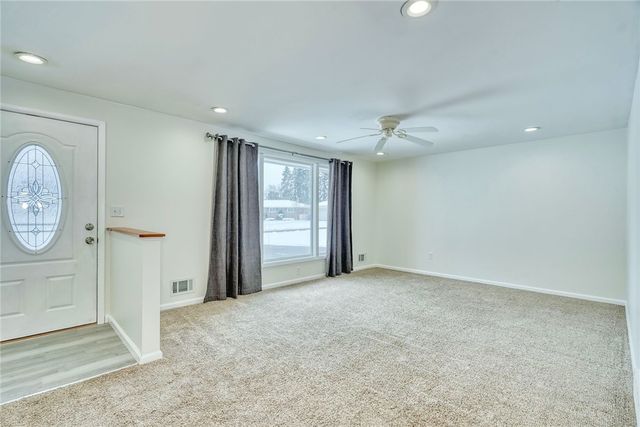 146 Frandee Lane, Greece, NY 14626