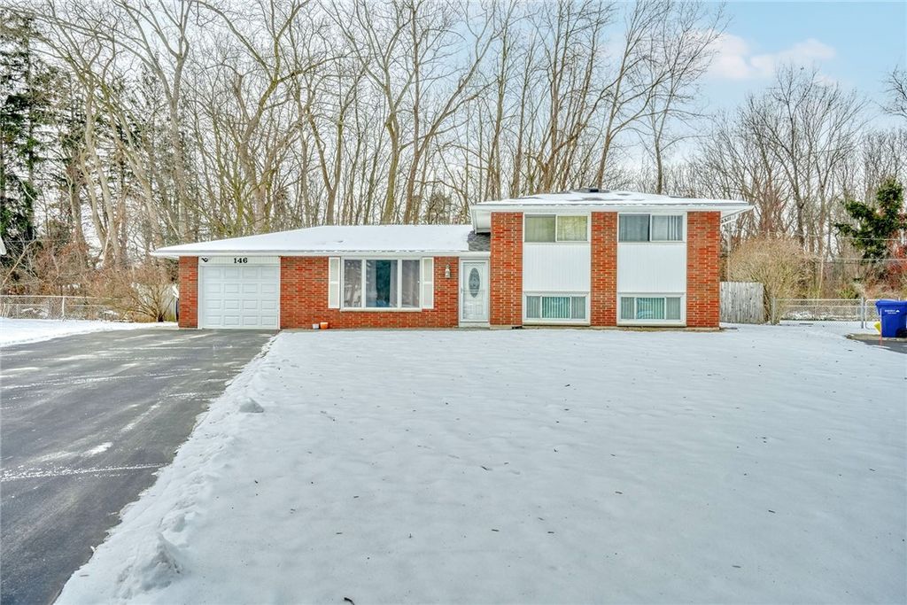 146 Frandee Lane, Greece, NY 14626