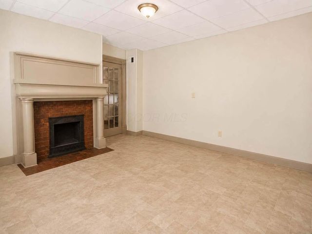 565 E Chestnut Street, Lancaster, OH 43130