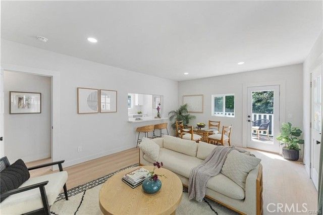2626 Crestmoore 2, Los Angeles, CA 90065