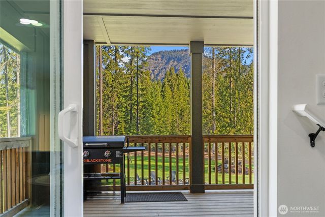 630 Silver Creek Road, Easton, WA 98925