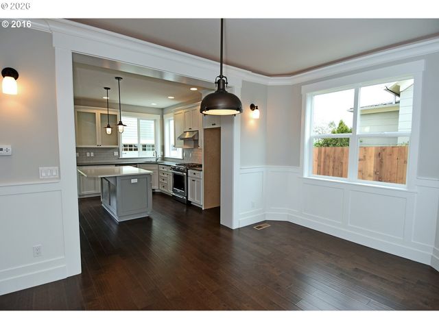 6225 N GREELEY Ave, Portland, OR 97217