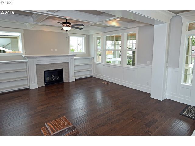 6225 N GREELEY Ave, Portland, OR 97217