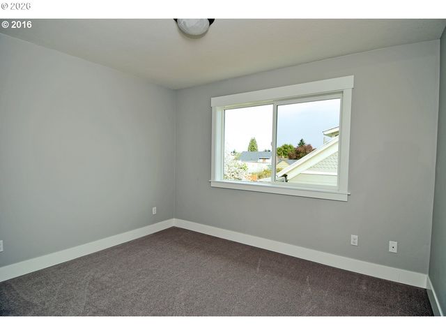 6225 N GREELEY Ave, Portland, OR 97217