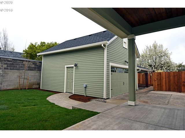 6225 N GREELEY Ave, Portland, OR 97217