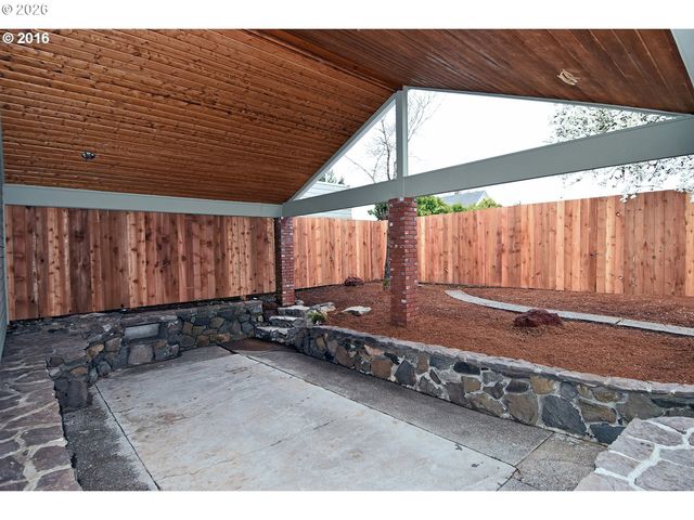 6225 N GREELEY Ave, Portland, OR 97217