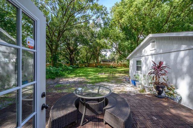 6010 N DEXTER AVENUE, Tampa, FL 33604