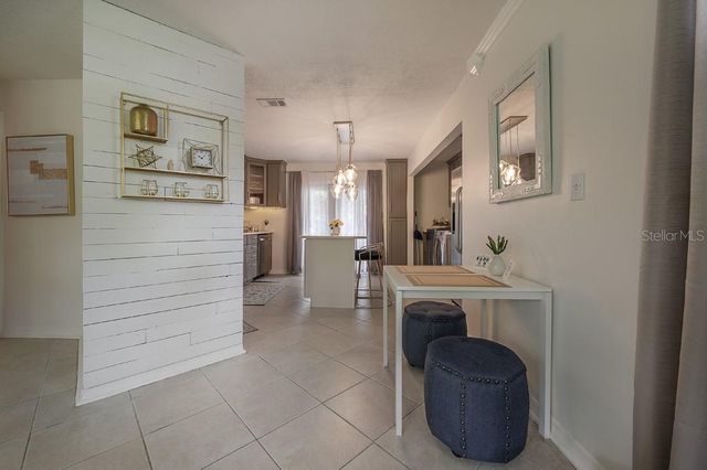 6010 N DEXTER AVENUE, Tampa, FL 33604