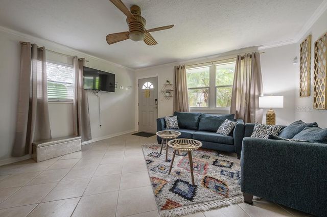 6010 N DEXTER AVENUE, Tampa, FL 33604