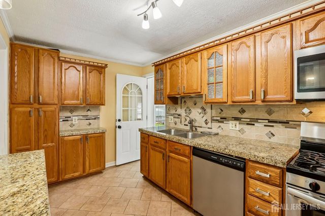 13 Spruce Avenue, Bordentown Twp, NJ 08505