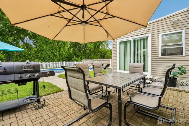 13 Spruce Avenue, Bordentown Twp, NJ 08505