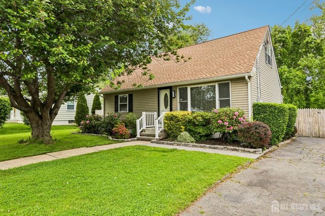 13 Spruce Avenue, Bordentown Twp, NJ 08505