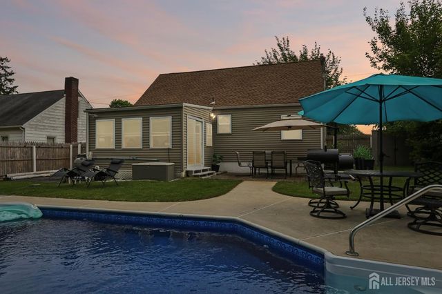 13 Spruce Avenue, Bordentown Twp, NJ 08505