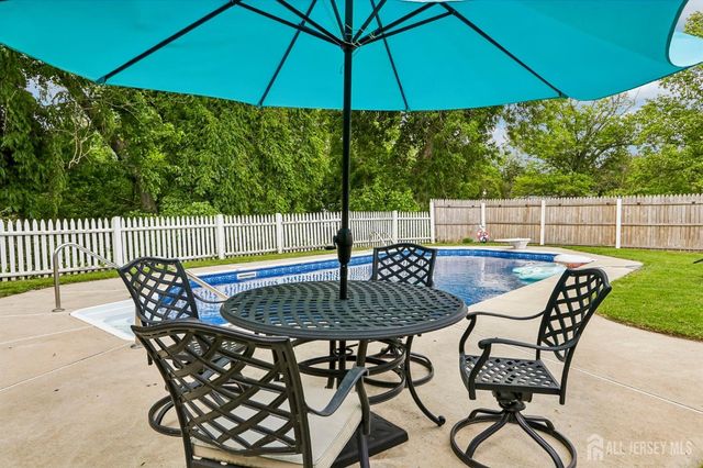 13 Spruce Avenue, Bordentown Twp, NJ 08505