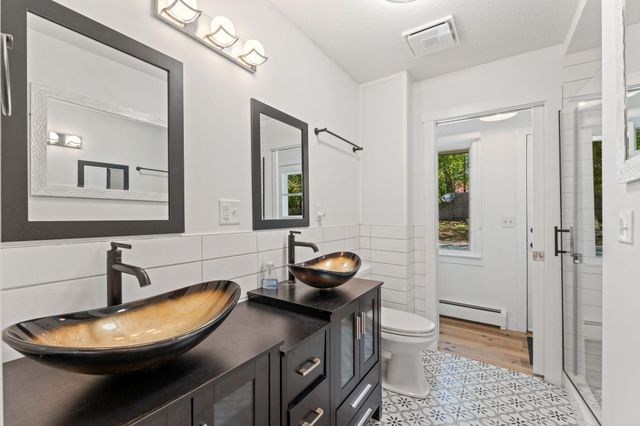 17046 Chiltern Hills Road, Minnetonka, MN 55345