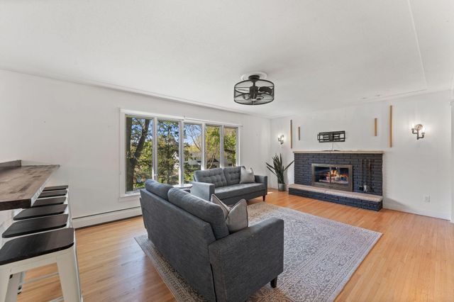 17046 Chiltern Hills Road, Minnetonka, MN 55345