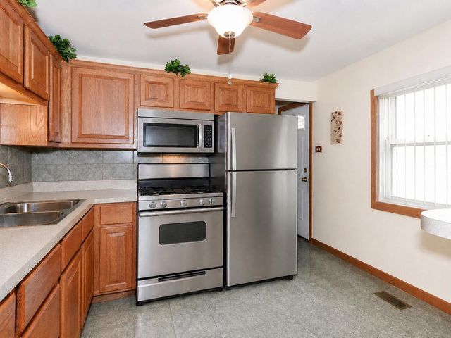 3961 168th Street, Country Club Hills, IL 60478
