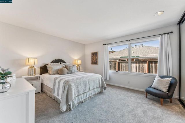 405 Centre Court, Alameda, CA 94502