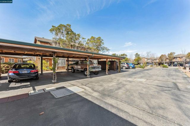 405 Centre Court, Alameda, CA 94502