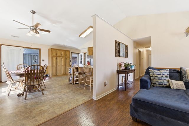 5694 Spring Beauty Dr., Conway, SC 29527