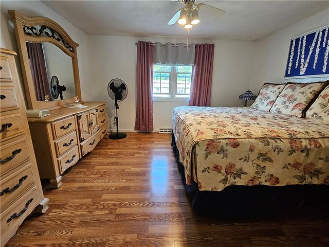 19 Black Walnut Drive, Coventry, RI 02816