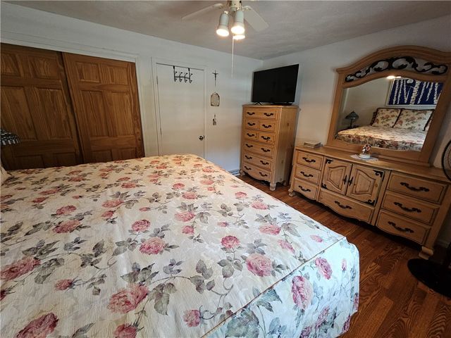19 Black Walnut Drive, Coventry, RI 02816