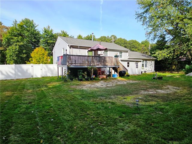 19 Black Walnut Drive, Coventry, RI 02816
