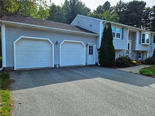 19 Black Walnut Drive, Coventry, RI 02816