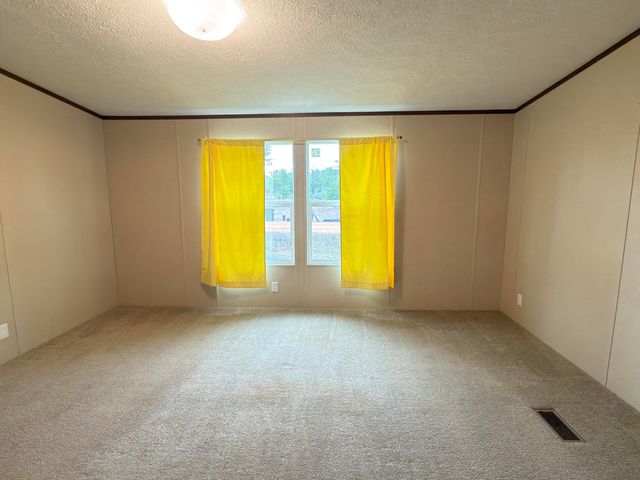 268 E Violet Lane, Defuniak Springs, FL 32433