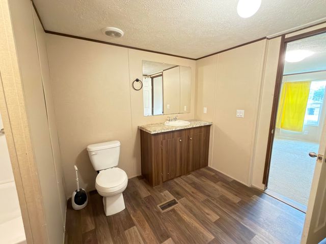 268 E Violet Lane, Defuniak Springs, FL 32433