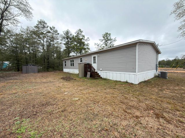 268 E Violet Lane, Defuniak Springs, FL 32433