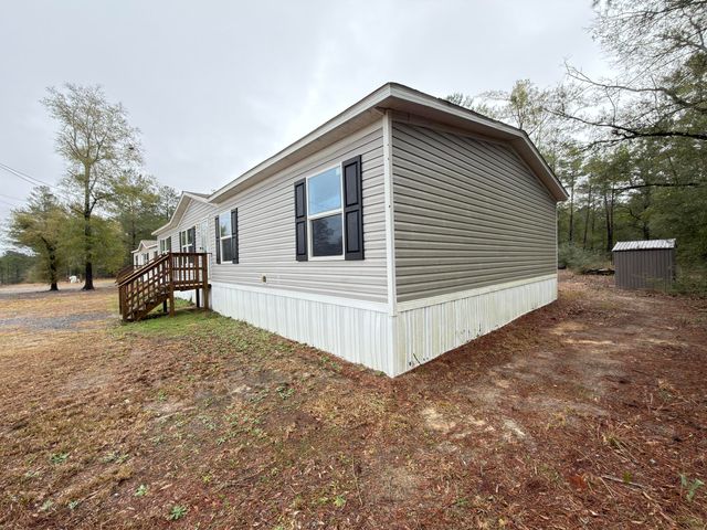 268 E Violet Lane, Defuniak Springs, FL 32433