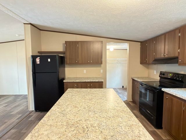 268 E Violet Lane, Defuniak Springs, FL 32433