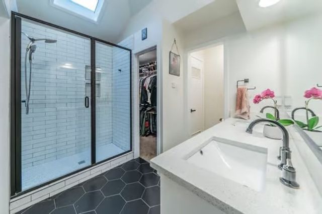 108 Bob White Avenue, Weatherford, TX 76086